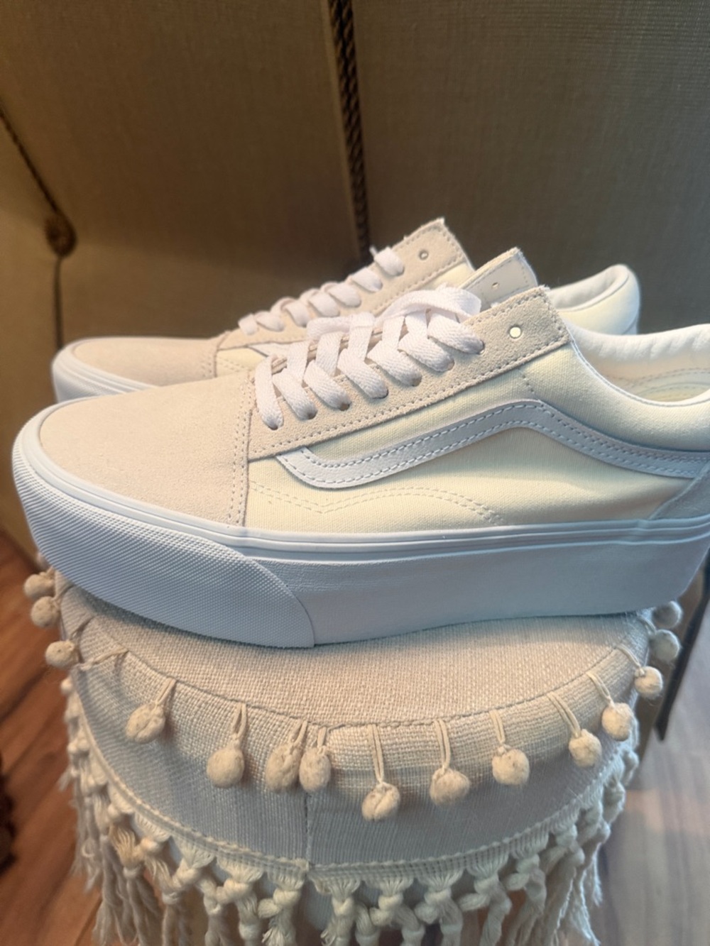 NWOT Vans platform sneakers